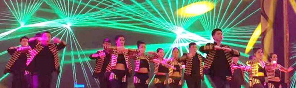 新活力 17創(chuàng)！雷諾表業(yè)2017新年年會活力全開！